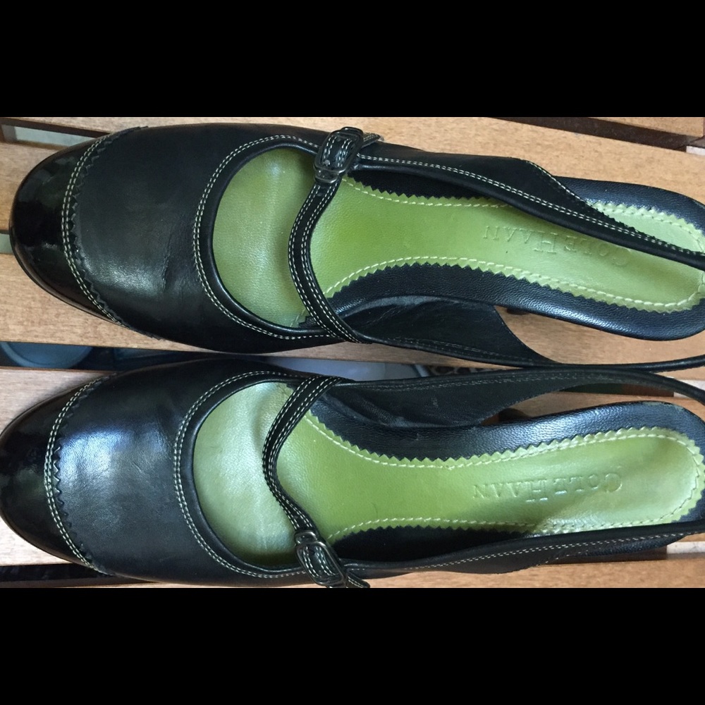 Shoes - Picture 7 of 8